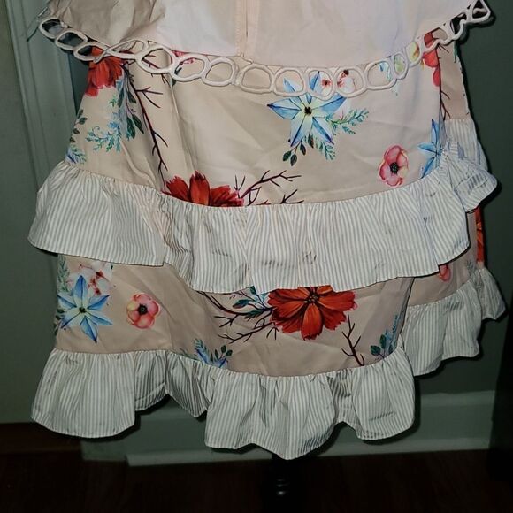 Pink cut out blouse  - Picture 4 of 8